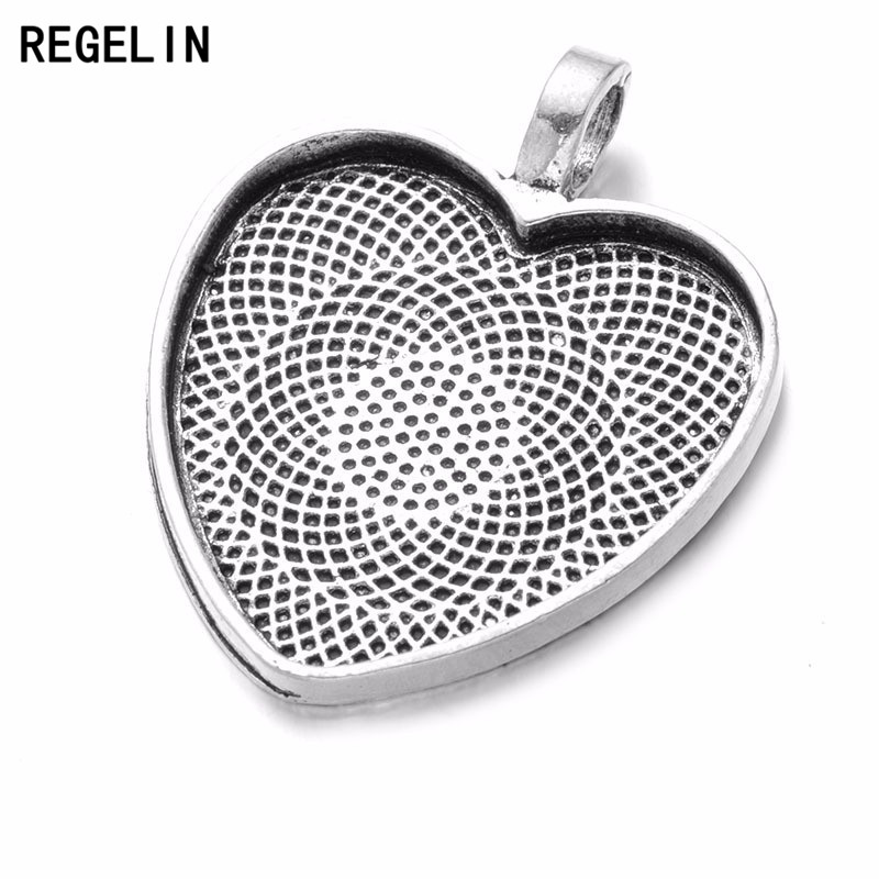 Ожерелье REGELIN в форме сердц – обзор и цена Bezels Set Pendant