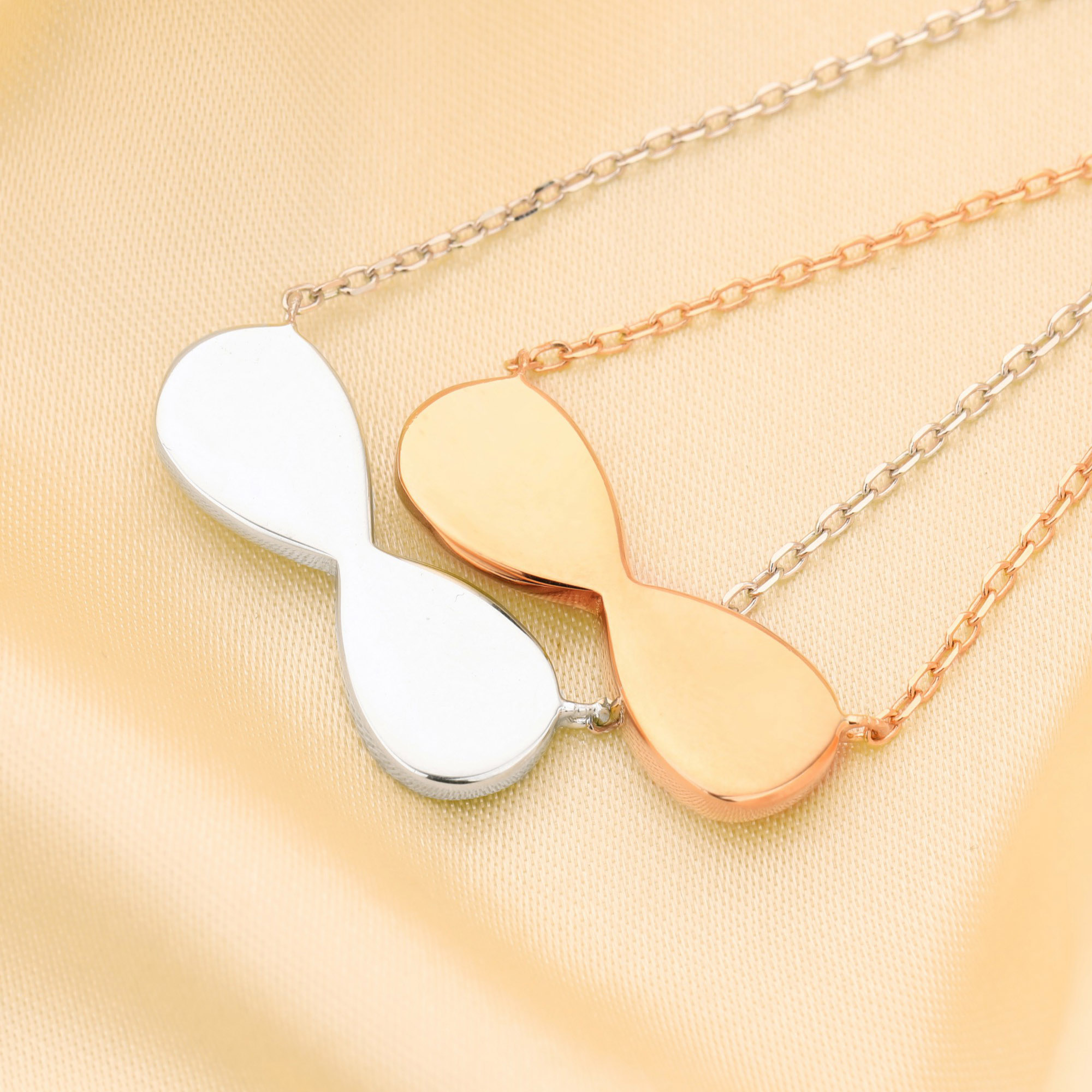Подвеска-кулон из смолы с мате – обзор и цена Bezels Set Pendant